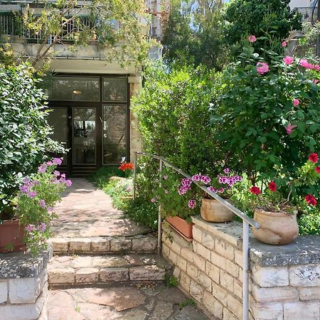 Annie'S Boutique Apartment In Йерусалим Екстериор снимка